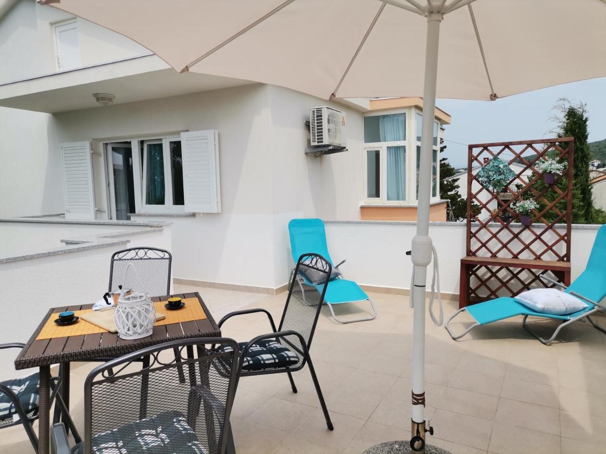 Apartments Relax Punat Exterior photo