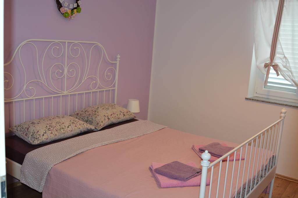 Apartments Relax Punat Exterior photo