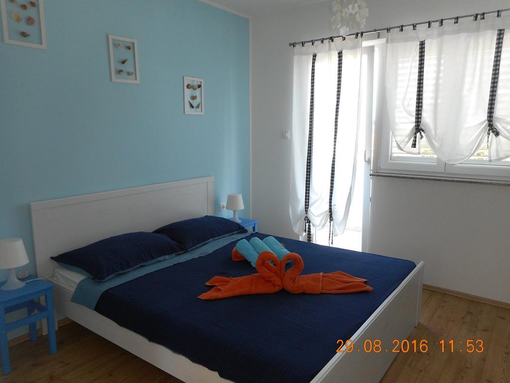 Apartments Relax Punat Exterior photo